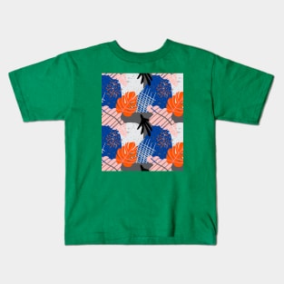 Pattern shapes bluered Kids T-Shirt